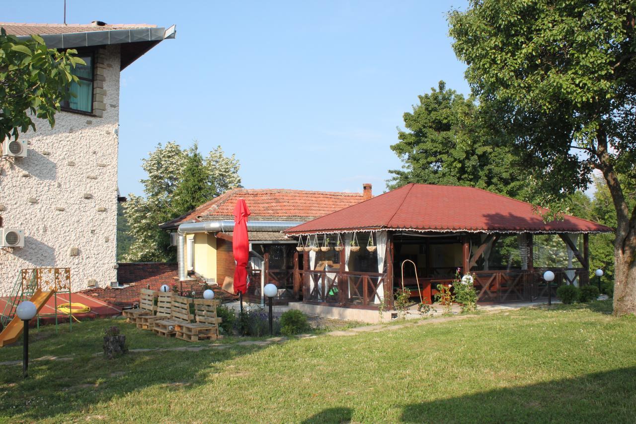 Guest House Daskalov Chervena Lokva Exterior photo