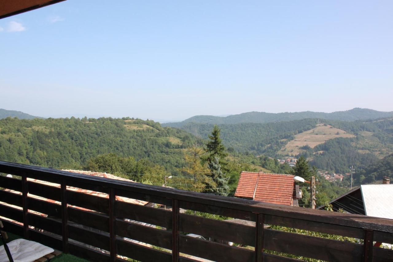 Guest House Daskalov Chervena Lokva Exterior photo